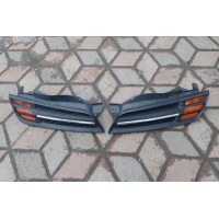 решітка радіатора Micra k12 62330AX600 62320AX600